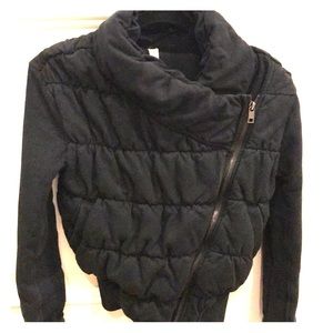 Lululemon puffy jacket